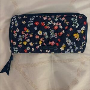Vera Bradley Wallet